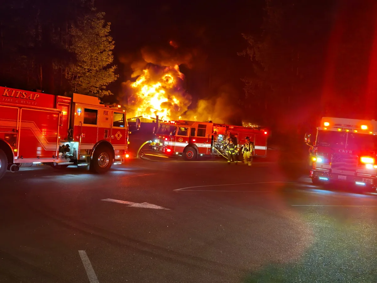 Golf carts, facility destroyed in fire at Kitsap Golf &amp; Country Club